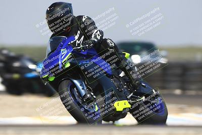 media/Sep-20-2025-TrackDaz (Sat) [[27f0cde673]]/B Group/1220pm (Turn 1)/
